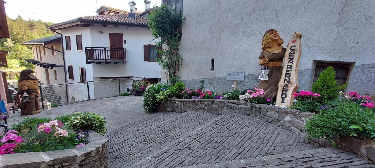Loft Della Perpetua Di Casa Bernardi, Fuga Romantica Petfriendly Montagnaga (Trentino-Alto Adige) Exterior foto